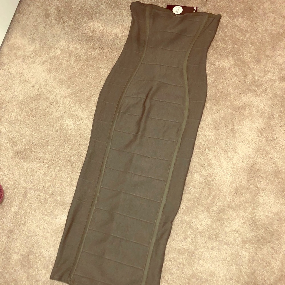 Tube bodycon midi dress with ribbed detail
